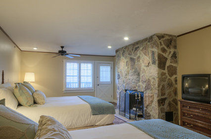 Mountain Lake Lodge Pembroke Room photo